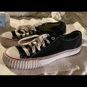 Used PF Flyers Size 9.5 MENS